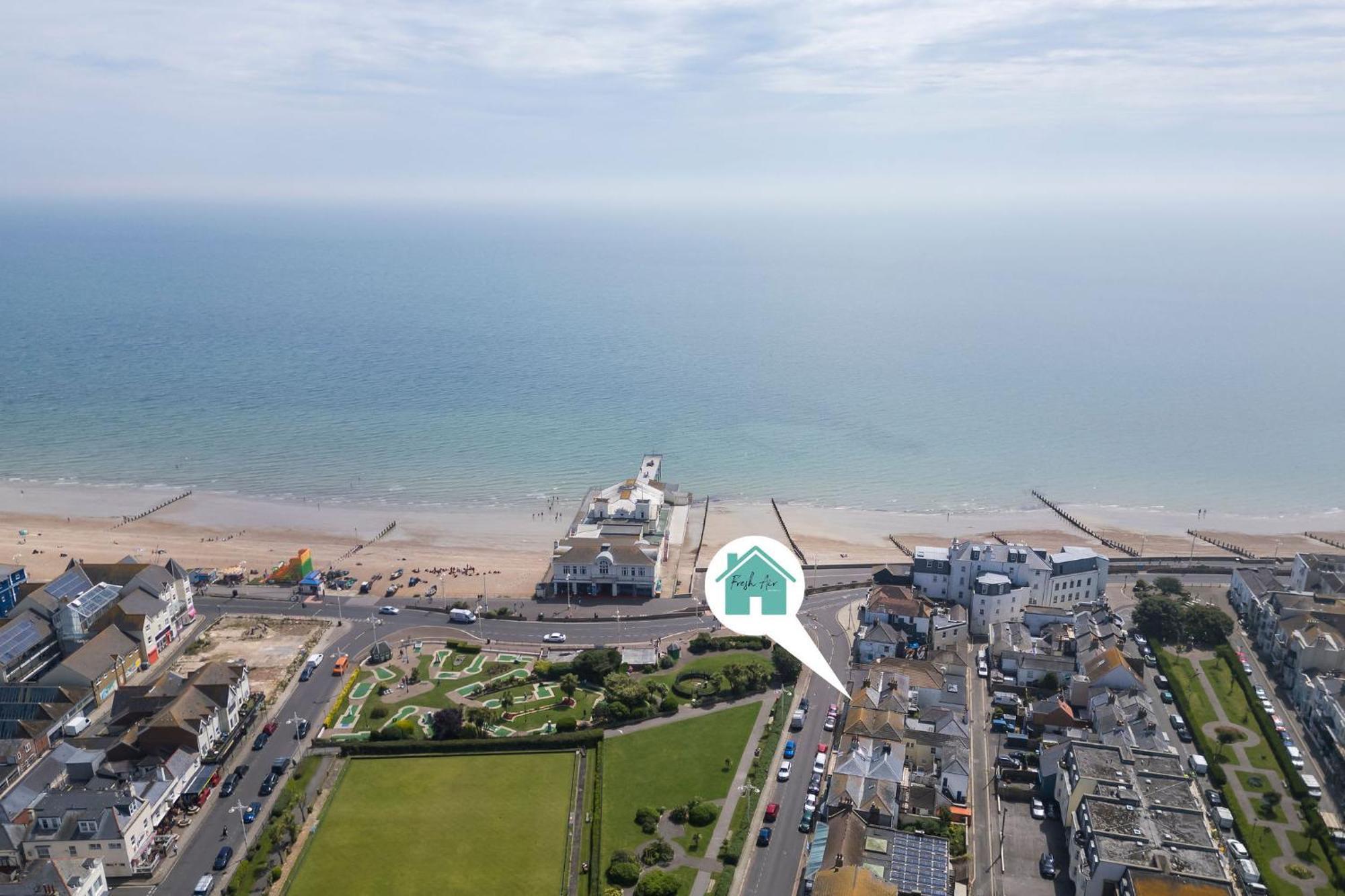 Two Bed With Sea Views In * Bognor Regis